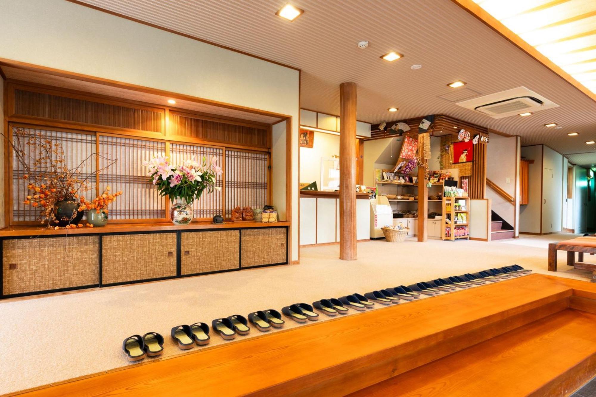 Otowaya Ryokan Yuzawa  Zewnętrze zdjęcie